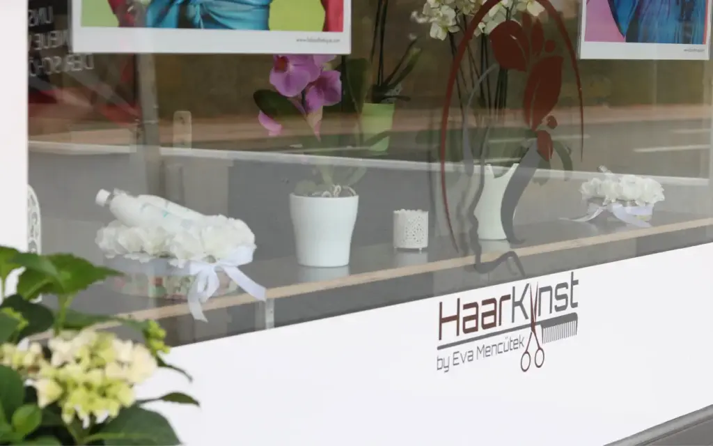 Salon 5 – Friseursalon HaarKunst